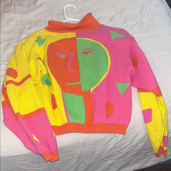 R. Fabiani Abstract Face Sweater - Picture 4 of 5